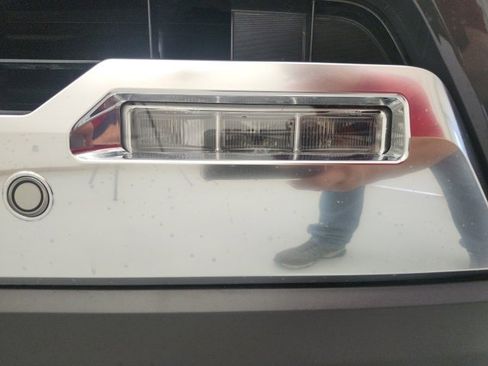 Certified 2025 Toyota Tacoma Limited image 15