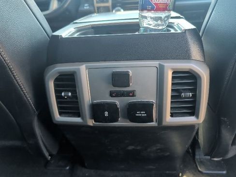 Used 2018 Ford F150 Lariat w/ Equipment Group 502A Luxury image 12