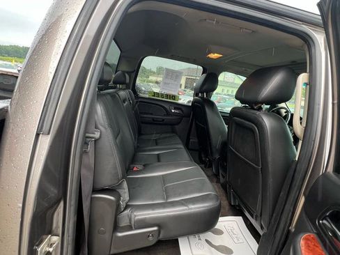 Used 2014 GMC Sierra 3500 SLT AWD/4WD image 13