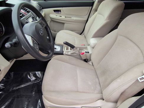 Used 2014 Subaru Crosstrek 2.0i Premium w/ Moonroof Package image 10