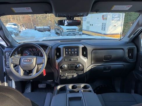 Used 2022 GMC Sierra 3500 Pro w/ Convenience Package image 18