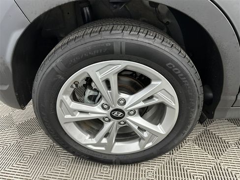 Used 2022 Hyundai Kona SEL image 17