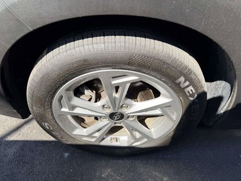 Certified 2023 Hyundai Kona SEL AWD/4WD image 8