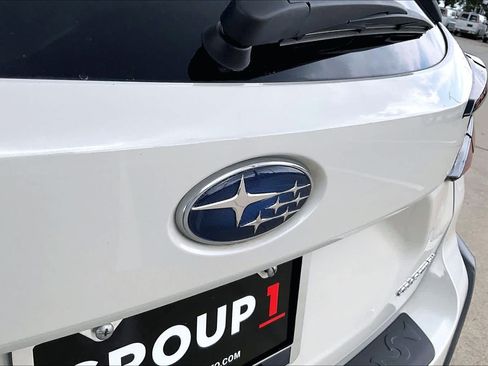Used 2024 Subaru Crosstrek 2.0i Premium AWD/4WD image 31