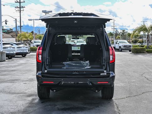 New 2026 Ford Expedition Platinum w/ Stealth Appearance Package image 5