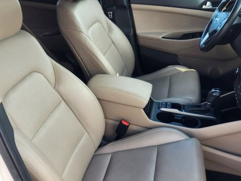 Used 2016 Hyundai Tucson Limited FWD image 13