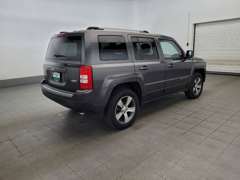 Used 2016 Jeep Patriot High Altitude AWD/4WD image 10