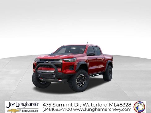 New 2026 Chevrolet Colorado ZR2 w/ Off-Road Front Bumper Package image 9