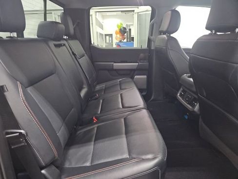 Used 2023 Ford F350 Lariat w/ Lariat Ultimate Package image 15