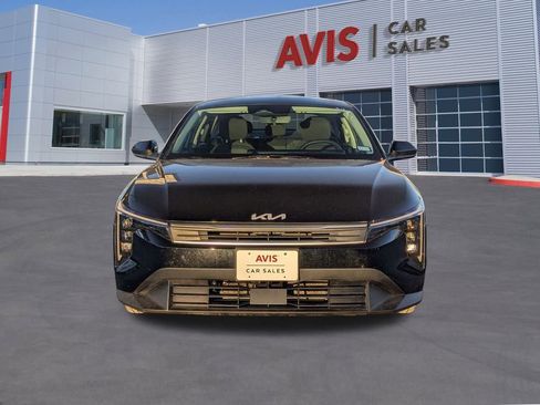 Used 2025 Kia K4 LXS image 10