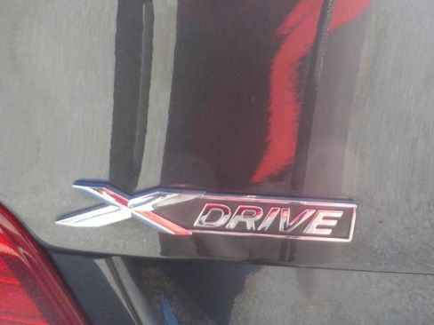 Used 2014 BMW 528i xDrive Sedan image 9