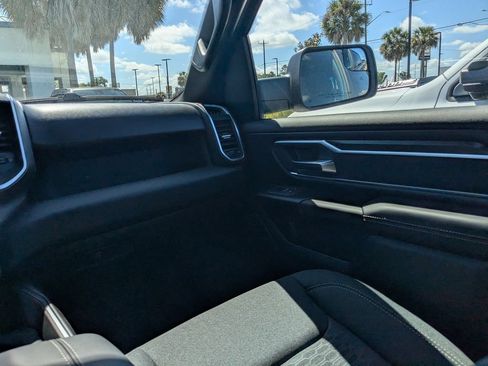 New 2026 RAM 1500 Big Horn w/ Sport Appearance Package AWD/4WD image 15