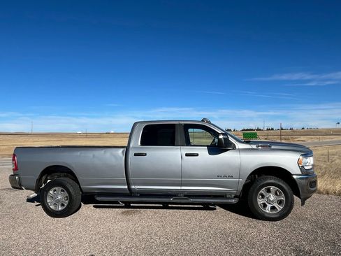 Used 2023 RAM 2500 Big Horn w/ Level 1 Equipment Group image 4