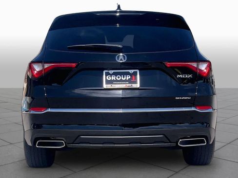 Used 2023 Acura MDX SH-AWD image 5