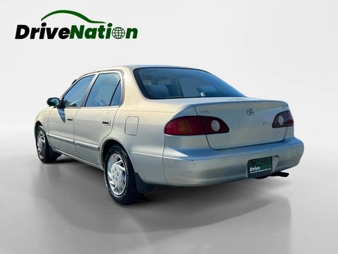 Used 2001 Toyota Corolla S FWD image 7