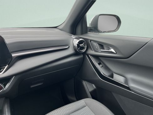 New 2027 Chevrolet Equinox LT AWD/4WD image 30