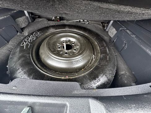 Used 2016 Jeep Compass Sport w/ Power Value Group image 23