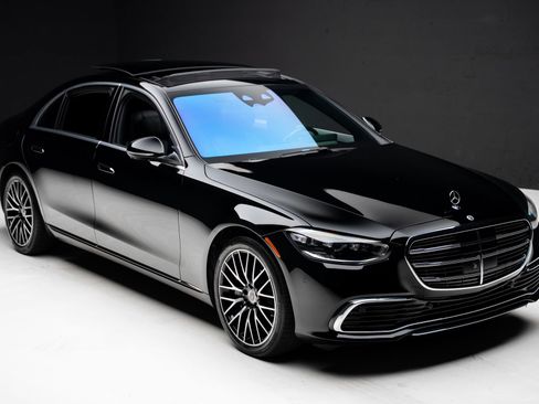 Used 2023 Mercedes-Benz S 580 4MATIC Sedan image 41