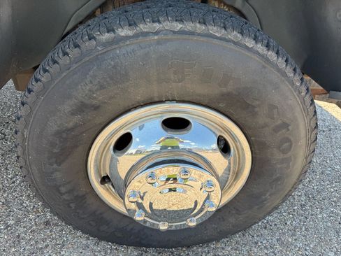 Used 2002 Dodge Ram 3500 Truck 2WD Regular Cab image 16