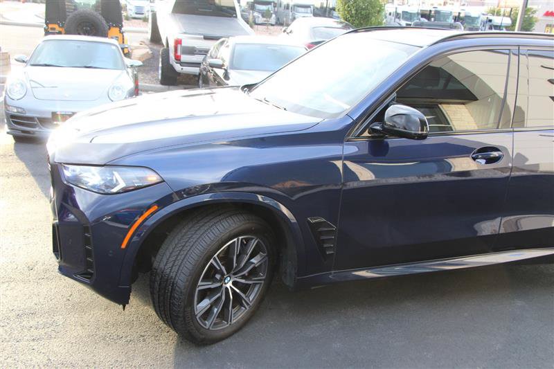 Used 2024 BMW X5 M60i AWD/4WD image 4