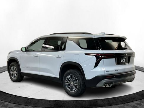 New 2026 Chevrolet Traverse LT w/ Enhanced Driving Package image 3