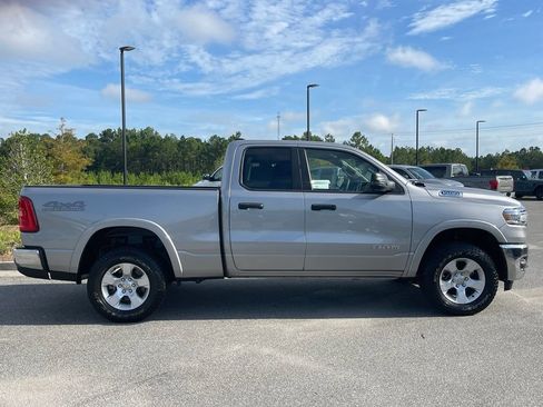 Used 2025 RAM 1500 Big Horn AWD/4WD image 23