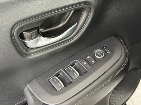 Used 2024 Honda HR-V Sport image 31