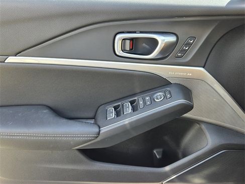 Certified 2024 Acura Integra A-Spec image 30