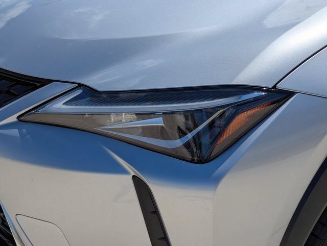 Used 2020 Lexus UX 250h w/ Premium Package AWD/4WD image 43