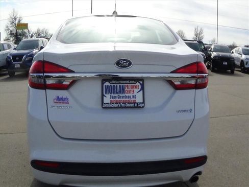 Used 2018 Ford Fusion S image 7