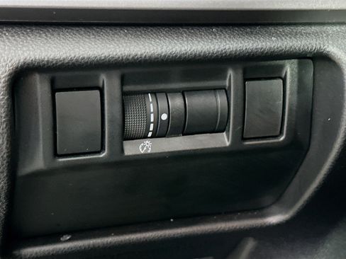 Used 2024 Subaru Impreza 2.0i Sport image 17