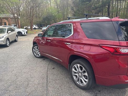 Used 2018 Chevrolet Traverse Premier w/ LPO, Floor Liner Package image 5