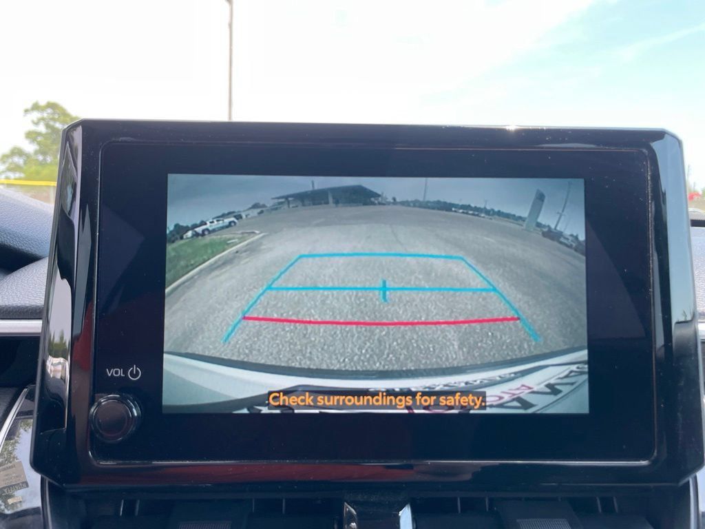 Used 2025 Toyota Corolla Cross LE w/ Moonroof Package FWD image 24