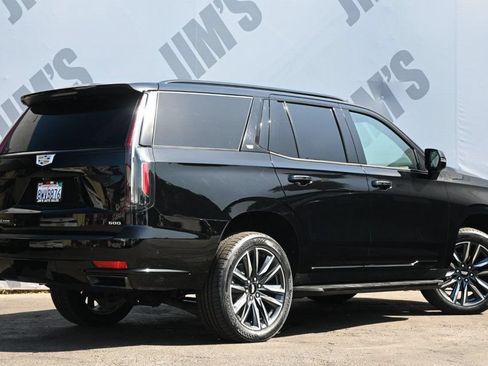 Used 2021 Cadillac Escalade Sport RWD image 5