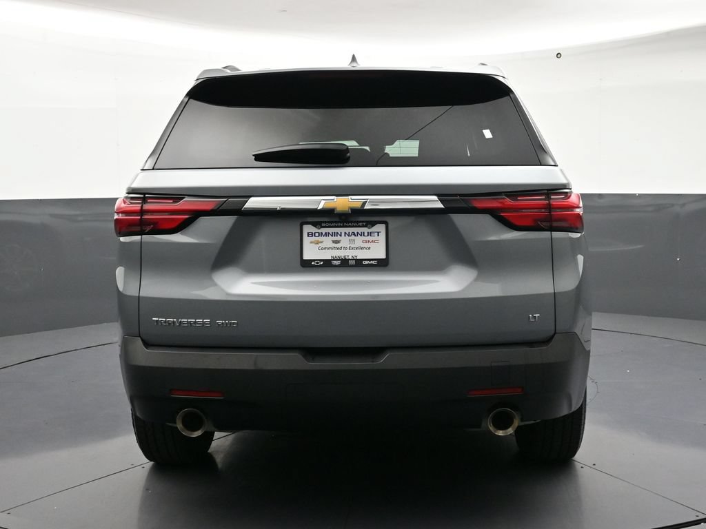 Used 2023 Chevrolet Traverse LT AWD/4WD image 4