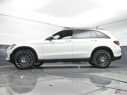 Used 2021 Mercedes-Benz GLC 300 w/ AMG Line image 34