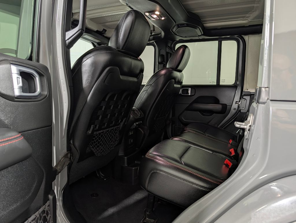 Used 2020 Jeep Wrangler Unlimited Rubicon AWD/4WD image 13