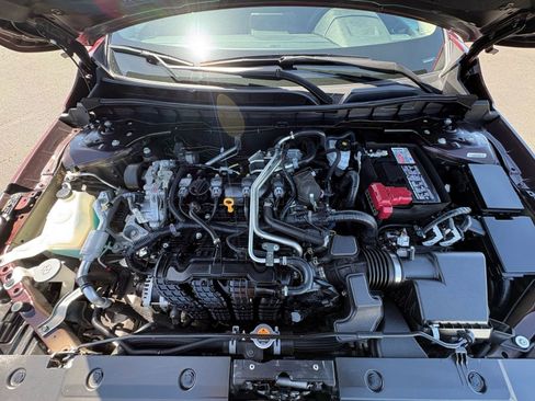 Used 2025 Nissan Altima 2.5 SV image 33