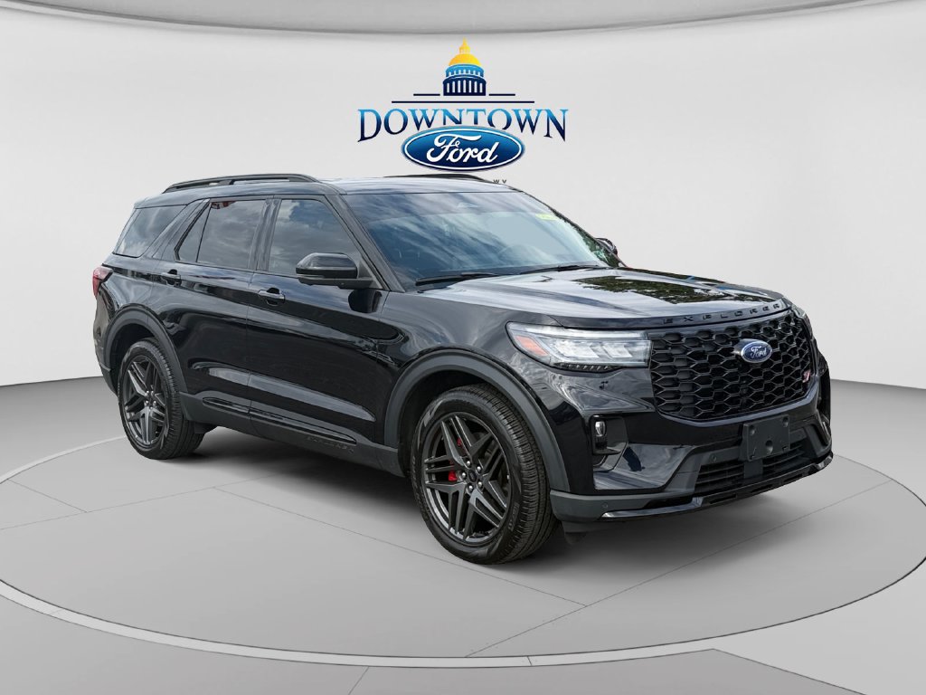 Used 2025 Ford Explorer ST AWD/4WD image 1