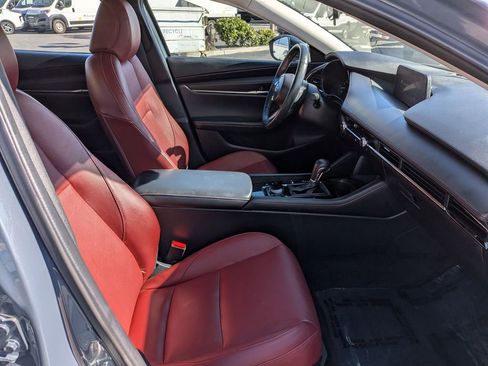 Used 2025 MAZDA MAZDA3 s image 30