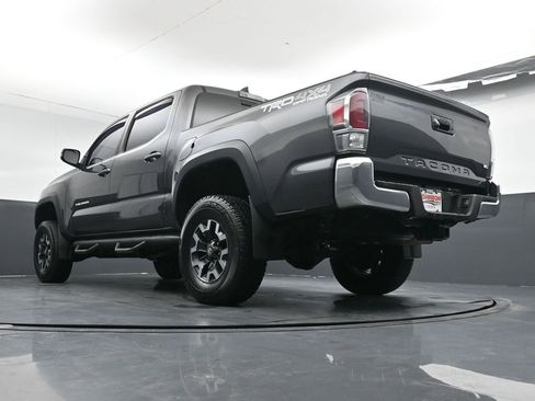 Used 2022 Toyota Tacoma TRD Off-Road image 36