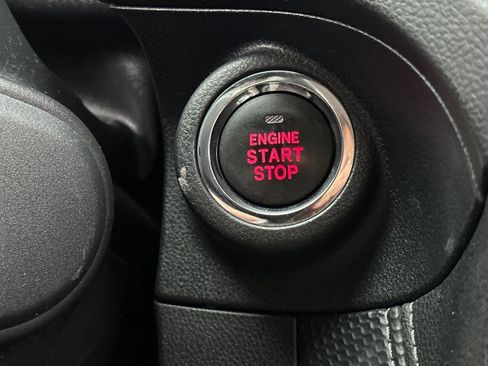 Used 2019 Subaru Forester Limited w/ Popular Package #3 image 33