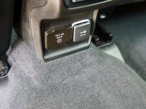 Used 2022 Jeep Compass Latitude w/ Convenience Group image 18