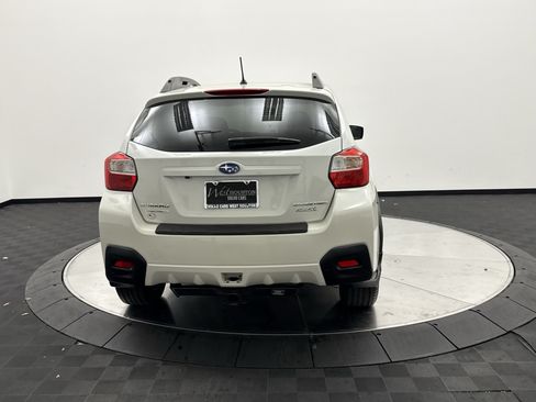 Used 2017 Subaru Crosstrek 2.0i Premium w/ Popular Package #1 AWD/4WD image 6