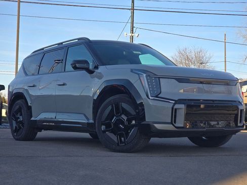 New 2026 Kia EV9 GT-Line image 2