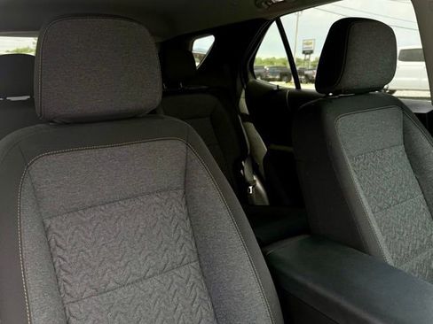 Used 2024 Chevrolet Equinox LT FWD image 30