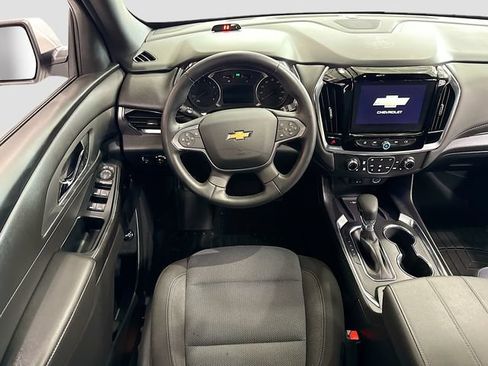 Used 2023 Chevrolet Traverse LT FWD image 22