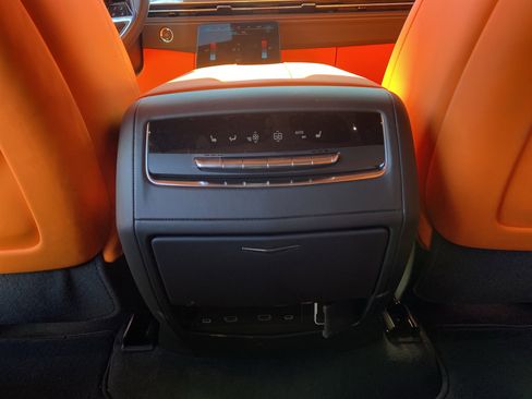 Used 2026 Cadillac Escalade Platinum Sport image 46