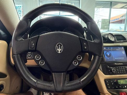 Used 2013 Maserati GranTurismo Sport RWD image 38
