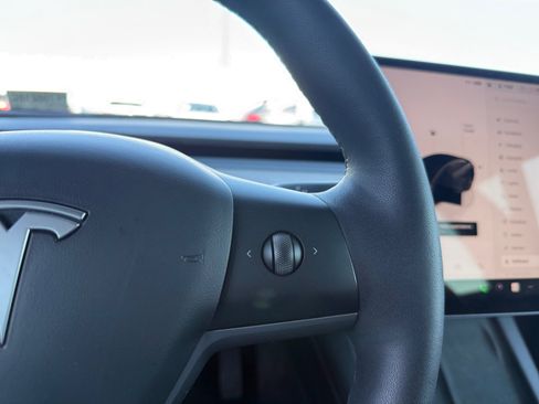 Used 2023 Tesla Model 3 Standard Range RWD image 16